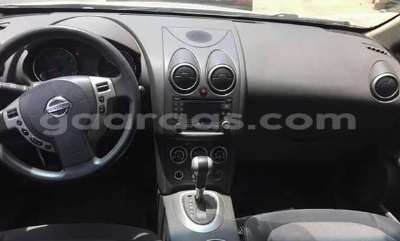 Dieundeu Occasion Nissan Rogue Silver Auto in Dakar in Dakar Dieundeu Occasion Nissan Rogue Silver Auto in Dakar in Dakar