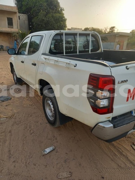 Big with watermark mitsubishi l200 dakar dakar 19216