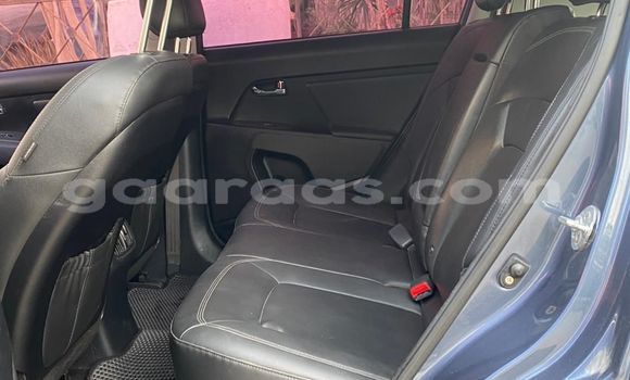 Dieundeu Occasion Kia Sportage Blue Auto in Dakar in Dakar Dieundeu Occasion Kia Sportage Blue Auto in Dakar in Dakar