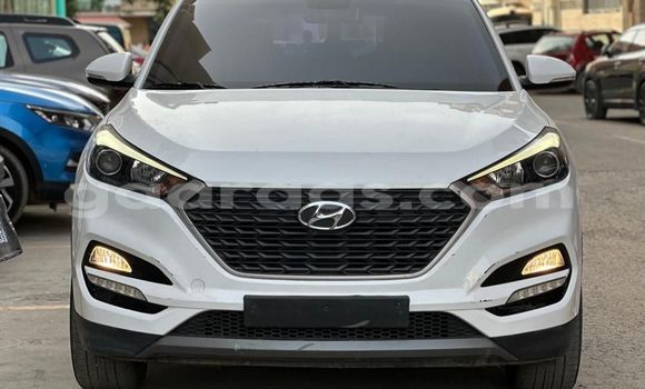 Dieundeu Occasion Hyundai Tucson White Auto in Dakar in Dakar