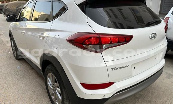 Dieundeu Occasion Hyundai Tucson White Auto in Dakar in Dakar Dieundeu Occasion Hyundai Tucson White Auto in Dakar in Dakar