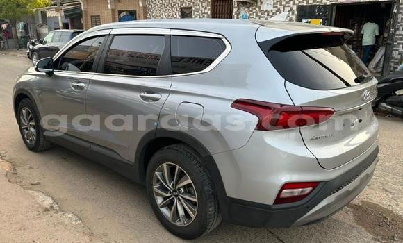 Buy Import Hyundai Santa Fe Silver Car in Dakar in Dakar Buy Import Hyundai Santa Fe Silver Car in Dakar in Dakar