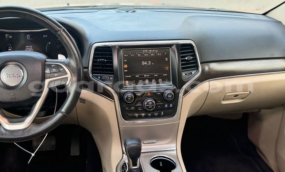 Acheter Import Voiture Jeep Grand Cherokee Rouge à Dakar, Dakar Acheter Import Voiture Jeep Grand Cherokee Rouge à Dakar, Dakar