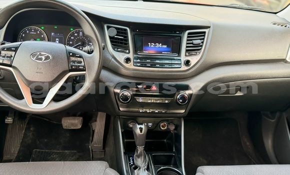 Acheter Import Voiture Hyundai Tucson Marron à Dakar, Dakar Acheter Import Voiture Hyundai Tucson Marron à Dakar, Dakar