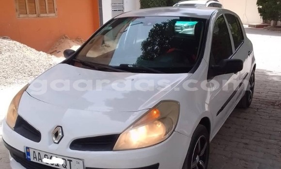Acheter Occasion Voiture Renault Clio Blanc à Dakar, Dakar Acheter Occasion Voiture Renault Clio Blanc à Dakar, Dakar