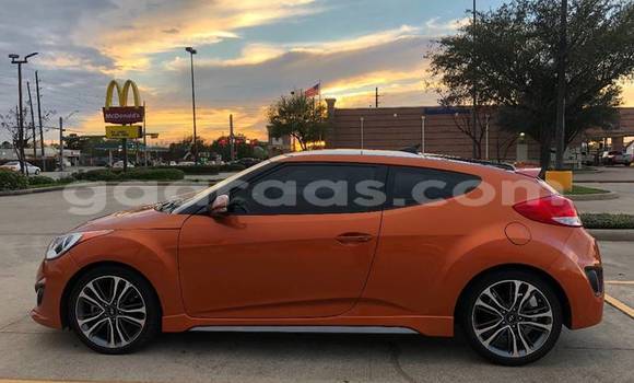 Acheter Occasion Voiture Hyundai Veloster Beige à Dakar, Dakar Acheter Occasion Voiture Hyundai Veloster Beige à Dakar, Dakar