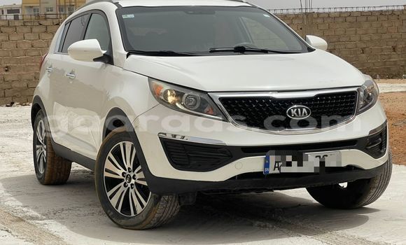 Acheter Occasion Voiture Kia Sportage Blanc à Dakar, Dakar Acheter Occasion Voiture Kia Sportage Blanc à Dakar, Dakar