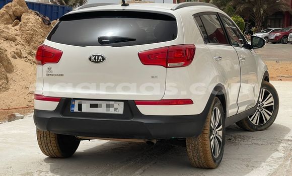Acheter Occasion Voiture Kia Sportage Blanc à Dakar, Dakar Acheter Occasion Voiture Kia Sportage Blanc à Dakar, Dakar