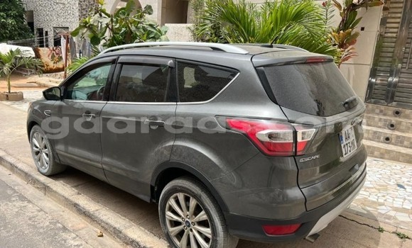 Acheter Occasion Voiture Ford Escape Gris à Dakar, Dakar Acheter Occasion Voiture Ford Escape Gris à Dakar, Dakar