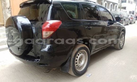 Dieundeu Occasion Toyota RAV4 Black Auto in Dakar in Dakar Dieundeu Occasion Toyota RAV4 Black Auto in Dakar in Dakar