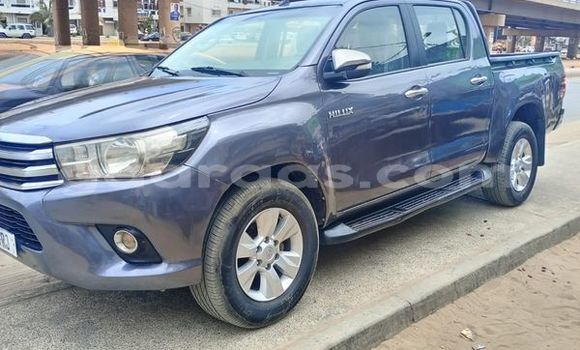 Dieundeu Occasion Toyota Hiluxe Revo Silver Auto in Dakar in Dakar Dieundeu Occasion Toyota Hiluxe Revo Silver Auto in Dakar in Dakar