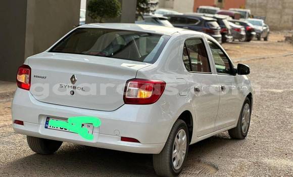 Dieundeu Occasion Renault Symbol White Auto in Dakar in Dakar Dieundeu Occasion Renault Symbol White Auto in Dakar in Dakar