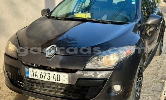 Dieundeu Occasion Renault Megane Silver Auto in Dakar in Dakar