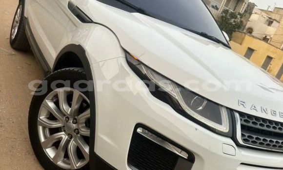 Dieundeu Occasion Range Rover Evoque White Auto in Dakar in Dakar Dieundeu Occasion Range Rover Evoque White Auto in Dakar in Dakar