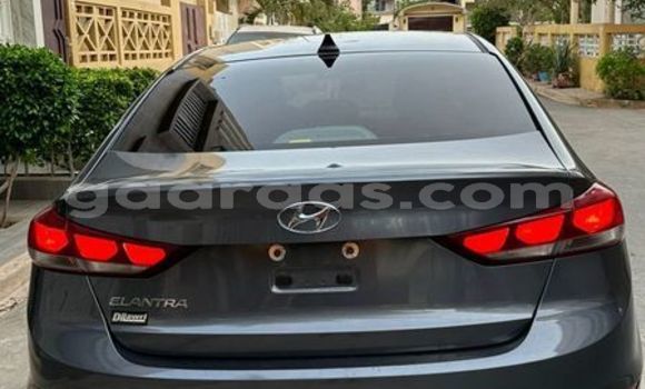 Dieundeu Occasion Hyundai Elantra Silver Auto in Dakar in Dakar Dieundeu Occasion Hyundai Elantra Silver Auto in Dakar in Dakar