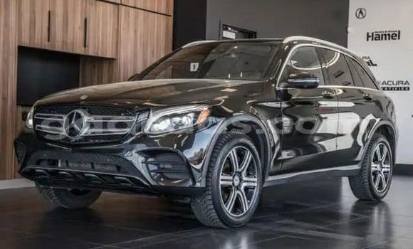 Dieundeu Occasion Mercedes-Benz GLC 250D Black Auto in Dakar in Dakar Dieundeu Occasion Mercedes-Benz GLC 250D Black Auto in Dakar in Dakar