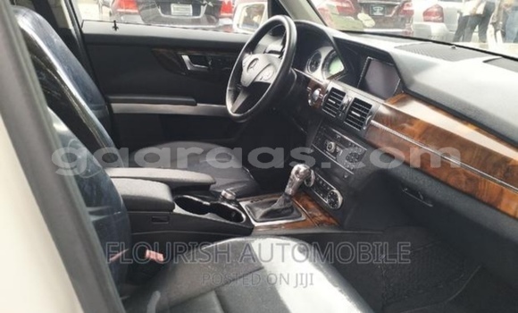 Buy Used Mercedes‒Benz GLK–Class Red Car in Kaolack in Kaolack Buy Used Mercedes‒Benz GLK–Class Red Car in Kaolack in Kaolack