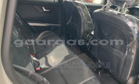 Buy Used Mercedes‒Benz GLK–Class Red Car in Kaolack in Kaolack Buy Used Mercedes‒Benz GLK–Class Red Car in Kaolack in Kaolack