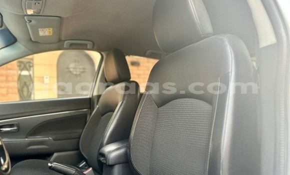 Acheter Occasion Voiture Citroen C4 Aircross Blanc à Dakar, Dakar Acheter Occasion Voiture Citroen C4 Aircross Blanc à Dakar, Dakar