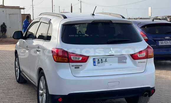 Buy Used Mitsubishi RVR White Car in Dakar in Dakar Buy Used Mitsubishi RVR White Car in Dakar in Dakar