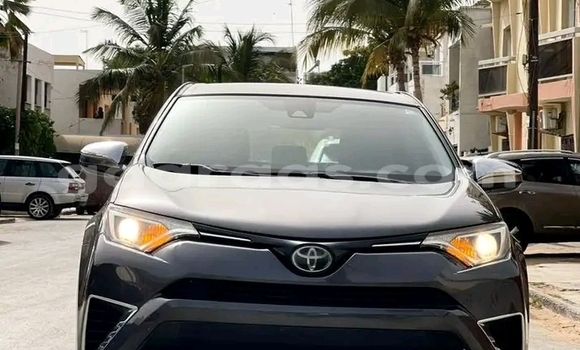 Acheter Occasion Voiture Toyota RAV4 Autre à Dakar, Dakar Acheter Occasion Voiture Toyota RAV4 Autre à Dakar, Dakar