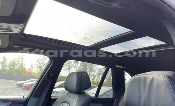 Acheter Occasion Voiture BMW X5 Blanc à Dakar, Dakar Acheter Occasion Voiture BMW X5 Blanc à Dakar, Dakar