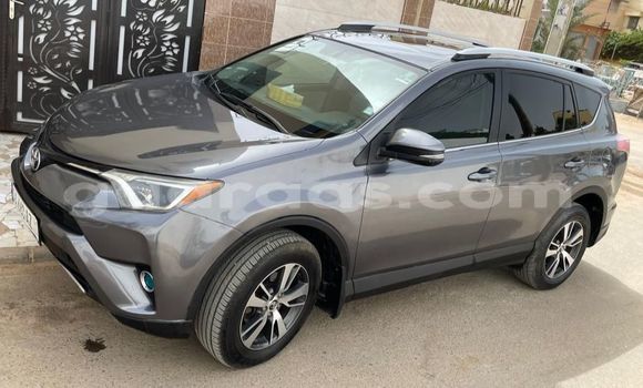 Buy Used Toyota RAV4 Silver Car in Dakar in Dakar Buy Used Toyota RAV4 Silver Car in Dakar in Dakar