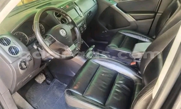Buy Used Volkswagen Tiguan Black Car in Dakar in Dakar Buy Used Volkswagen Tiguan Black Car in Dakar in Dakar