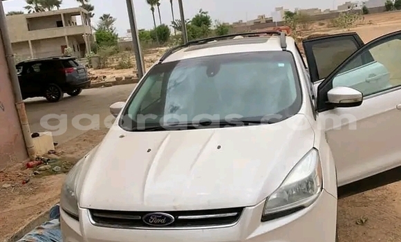 Buy Used Ford Escape White Car in Dakar in Dakar Buy Used Ford Escape White Car in Dakar in Dakar
