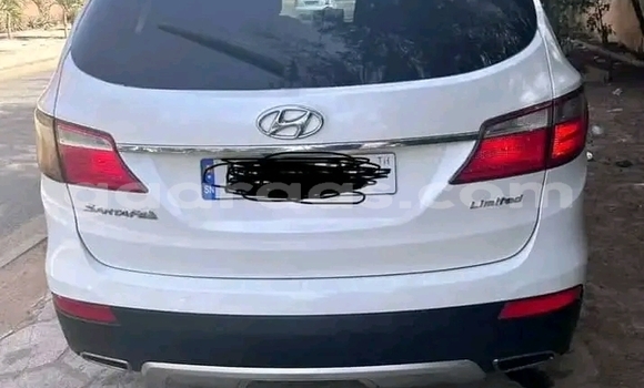 Buy Used Hyundai Santa Fe White Car in Dakar in Dakar Buy Used Hyundai Santa Fe White Car in Dakar in Dakar