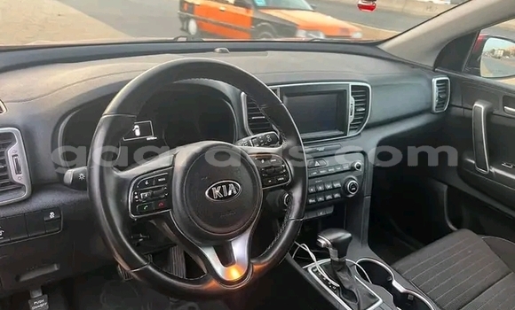 Buy Used Kia Sportage Red Car in Dakar in Dakar