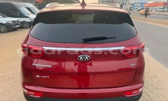 Buy Used Kia Sportage Red Car in Dakar in Dakar Buy Used Kia Sportage Red Car in Dakar in Dakar