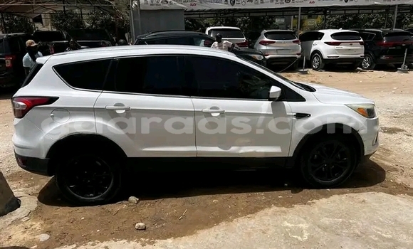 Buy Used Ford Escape White Car in Dakar in Dakar Buy Used Ford Escape White Car in Dakar in Dakar