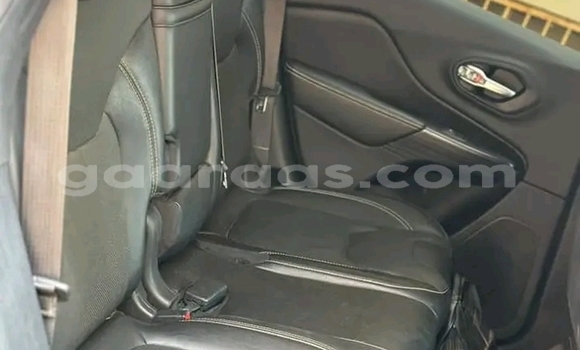 Dieundeu Occasion Jeep Cherokee Black Auto in Dakar in Dakar Dieundeu Occasion Jeep Cherokee Black Auto in Dakar in Dakar