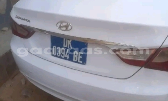 Acheter Occasion Voiture Hyundai Sonata Blanc à Dakar, Dakar Acheter Occasion Voiture Hyundai Sonata Blanc à Dakar, Dakar