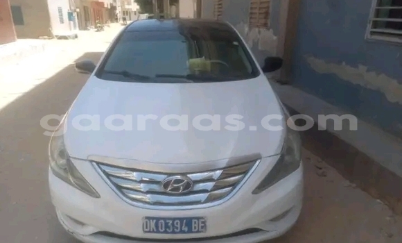 Acheter Occasion Voiture Hyundai Sonata Blanc à Dakar, Dakar Acheter Occasion Voiture Hyundai Sonata Blanc à Dakar, Dakar