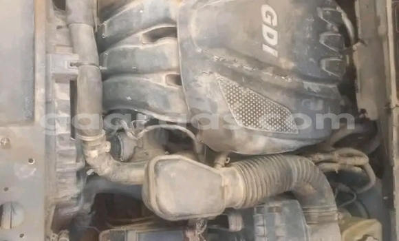 Acheter Occasion Voiture Hyundai Sonata Blanc à Dakar, Dakar Acheter Occasion Voiture Hyundai Sonata Blanc à Dakar, Dakar