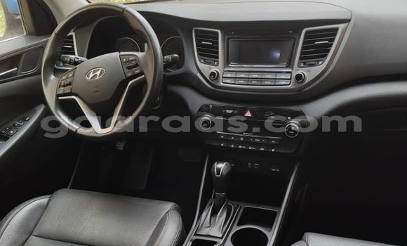 Buy Used Hyundai Tucson Blue Car in Dakar in Dakar Buy Used Hyundai Tucson Blue Car in Dakar in Dakar