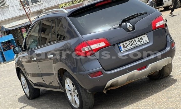 Buy Used Renault Koleos Silver Car in Dakar in Dakar Buy Used Renault Koleos Silver Car in Dakar in Dakar