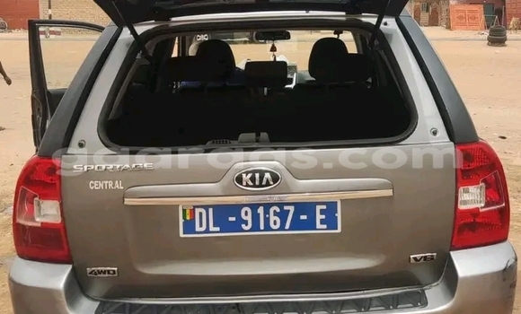 Acheter Occasion Voiture Kia Sportage Noir à Dakar, Dakar Acheter Occasion Voiture Kia Sportage Noir à Dakar, Dakar