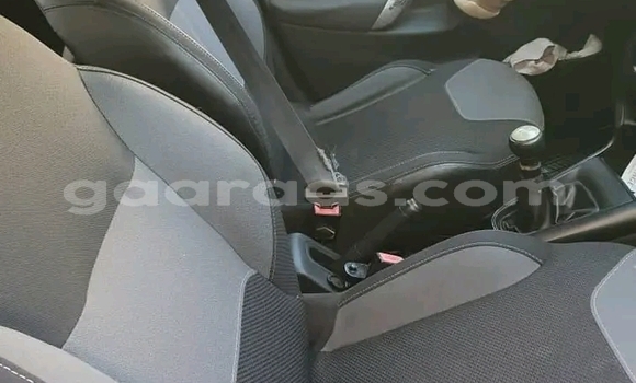 Acheter Occasion Voiture Citroen C-ZERO Noir à Dakar, Dakar Acheter Occasion Voiture Citroen C-ZERO Noir à Dakar, Dakar