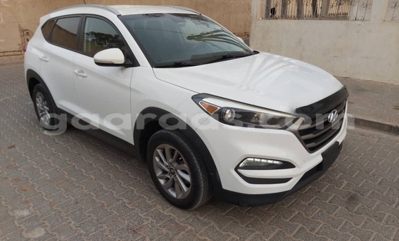 Acheter Neuf Voiture Hyundai Tucson Blanc à Dakar, Dakar Acheter Neuf Voiture Hyundai Tucson Blanc à Dakar, Dakar