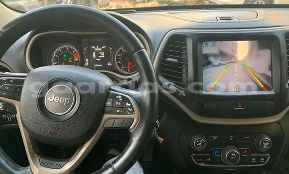 Dieundeu Occasion Jeep Cherokee White Auto in Dakar in Dakar Dieundeu Occasion Jeep Cherokee White Auto in Dakar in Dakar