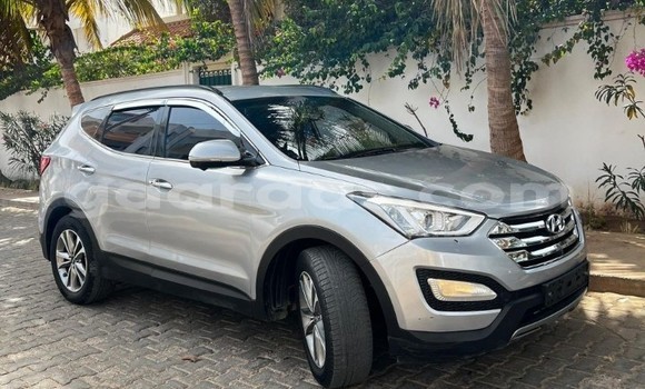 Buy Used Hyundai Santa Fe Silver Car in Dakar in Dakar Buy Used Hyundai Santa Fe Silver Car in Dakar in Dakar