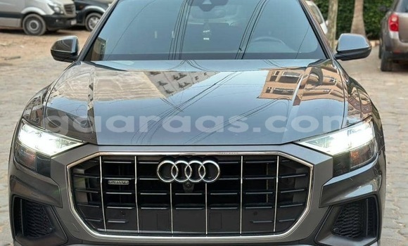 Dieundeu Occasion Audi Q8 Silver Auto in Dakar in Dakar