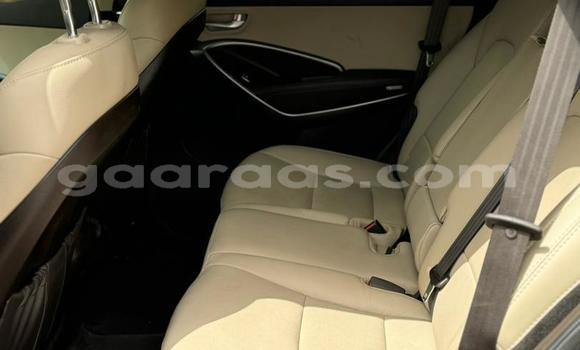 Acheter Import Voiture Hyundai Santa Fe Gris à Dakar, Dakar Acheter Import Voiture Hyundai Santa Fe Gris à Dakar, Dakar