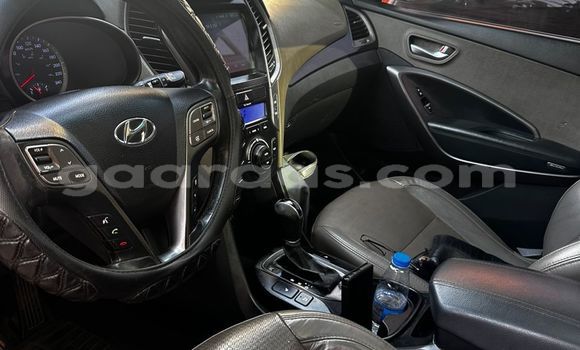 Acheter Occasion Voiture Hyundai Santa Fe Noir à Dakar, Dakar Acheter Occasion Voiture Hyundai Santa Fe Noir à Dakar, Dakar