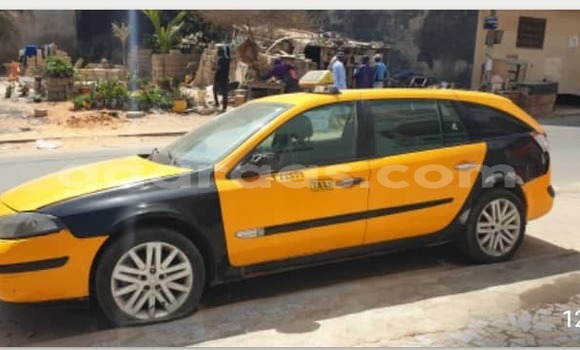 Dieundeu Occasion Renault Laguna Beige Auto in Dakar in Dakar Dieundeu Occasion Renault Laguna Beige Auto in Dakar in Dakar