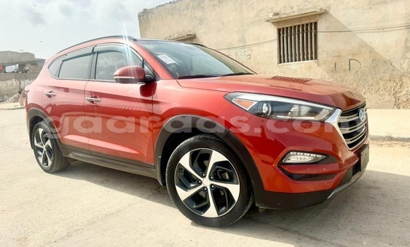 Acheter Occasion Voiture Hyundai Tucson Rouge à Dakar, Dakar