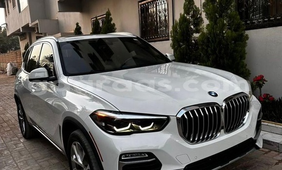 Acheter Import Voiture BMW X5 Blanc à Dakar, Dakar Acheter Import Voiture BMW X5 Blanc à Dakar, Dakar